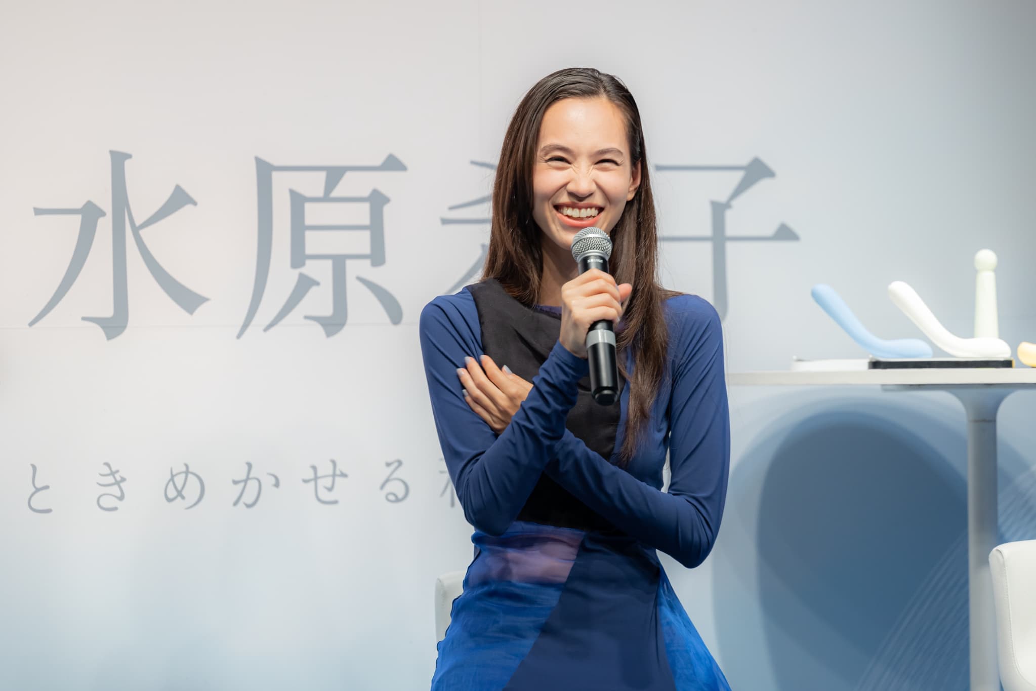 ご両親との音楽に関するエピソードをお話される水原希子さん